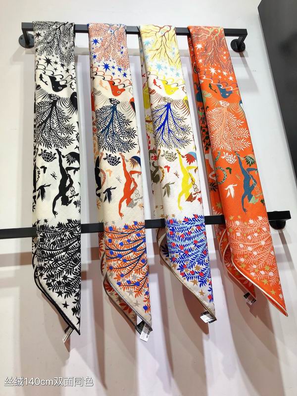 Hermes 140X140cm 70%羊绒30%真丝 E12